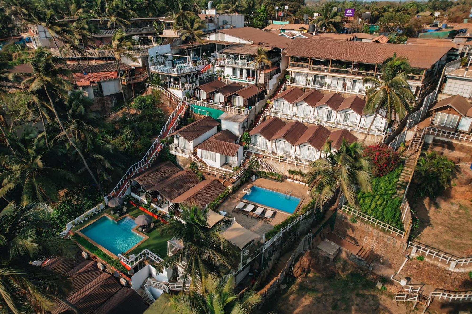 Stone Wood Beach Resort, 瓦加托 外观 照片